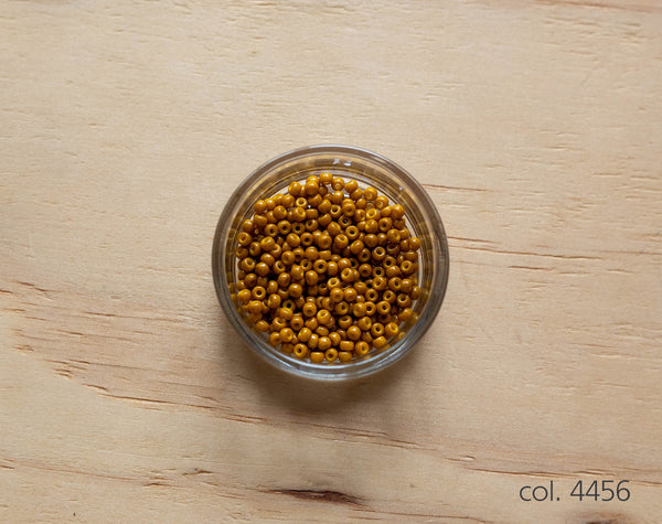 Miyuki seed beads - Shades of yellow and brown