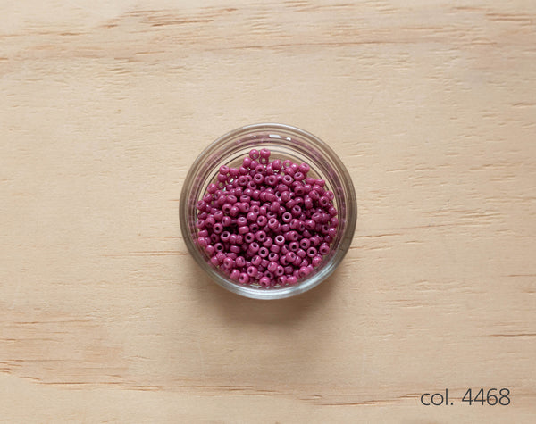 Miyuki seed beads - Shades of purple