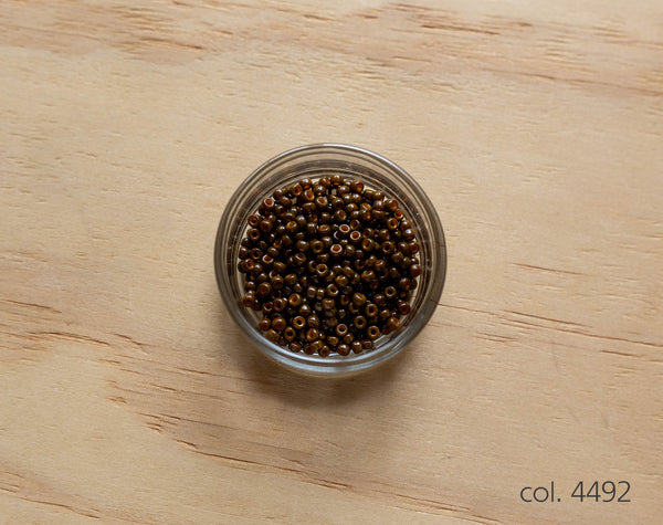 Miyuki seed beads - Shades of yellow and brown